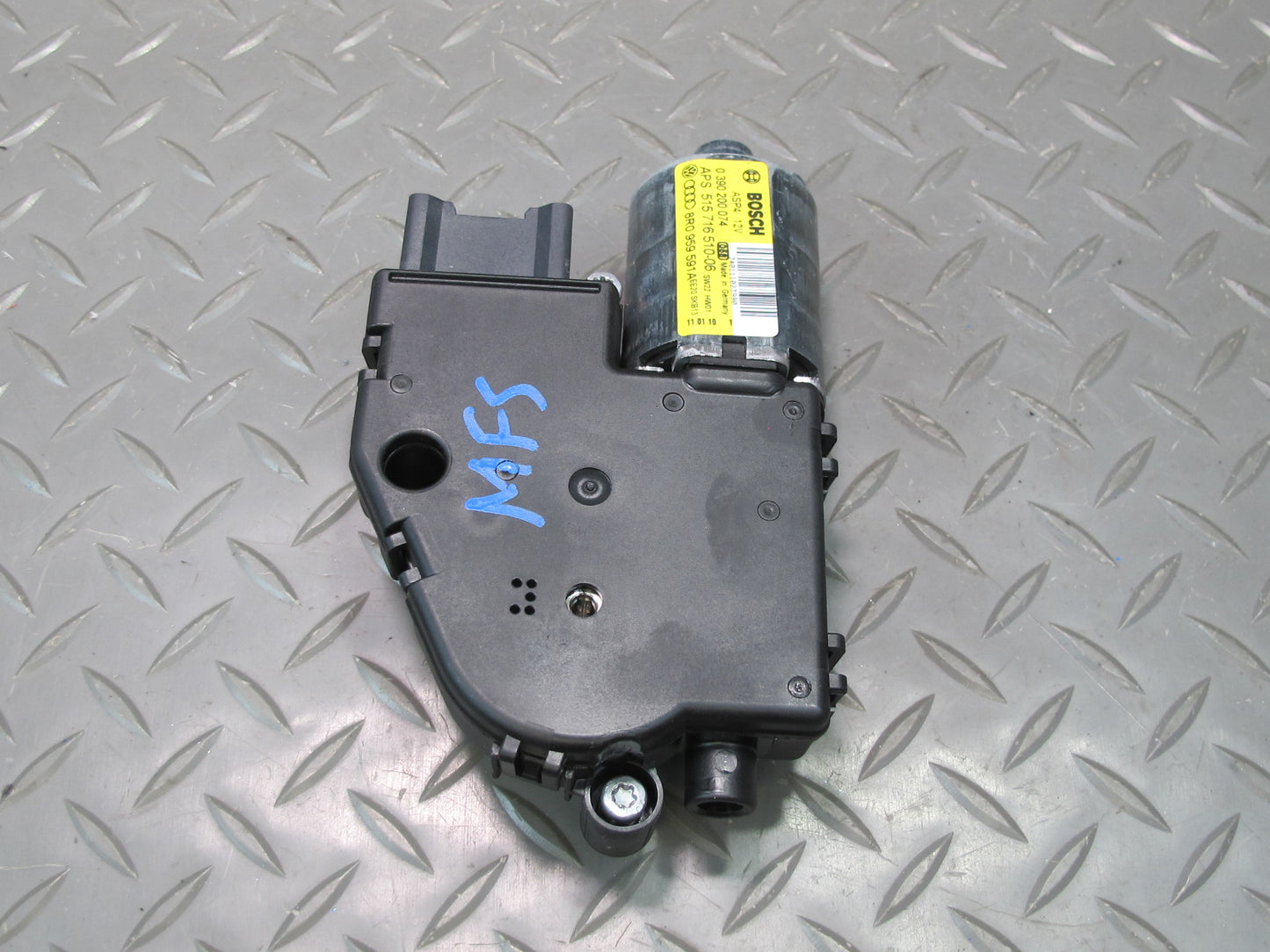 09-16 Audi Q5 A5 S5 Sunroof Moonroof Motor Drive Unit 8R0959591A OEM