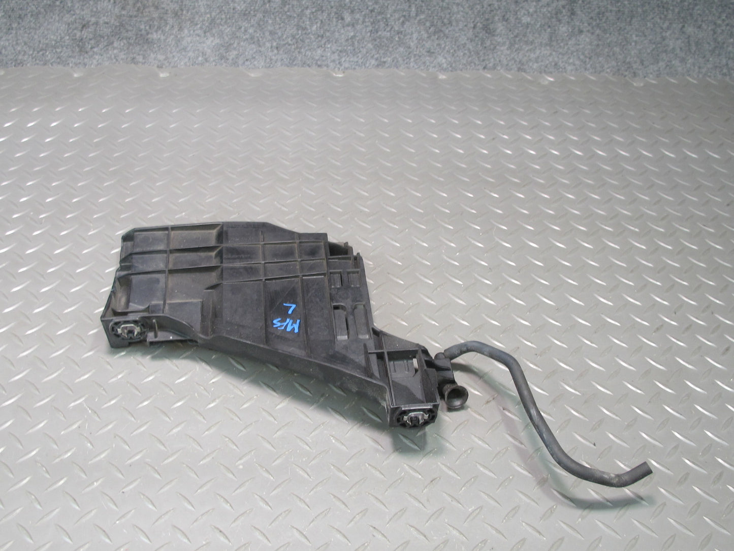 08-12 Audi A5 S5 Front Left Headlight Lower Mount Holder Support OEM