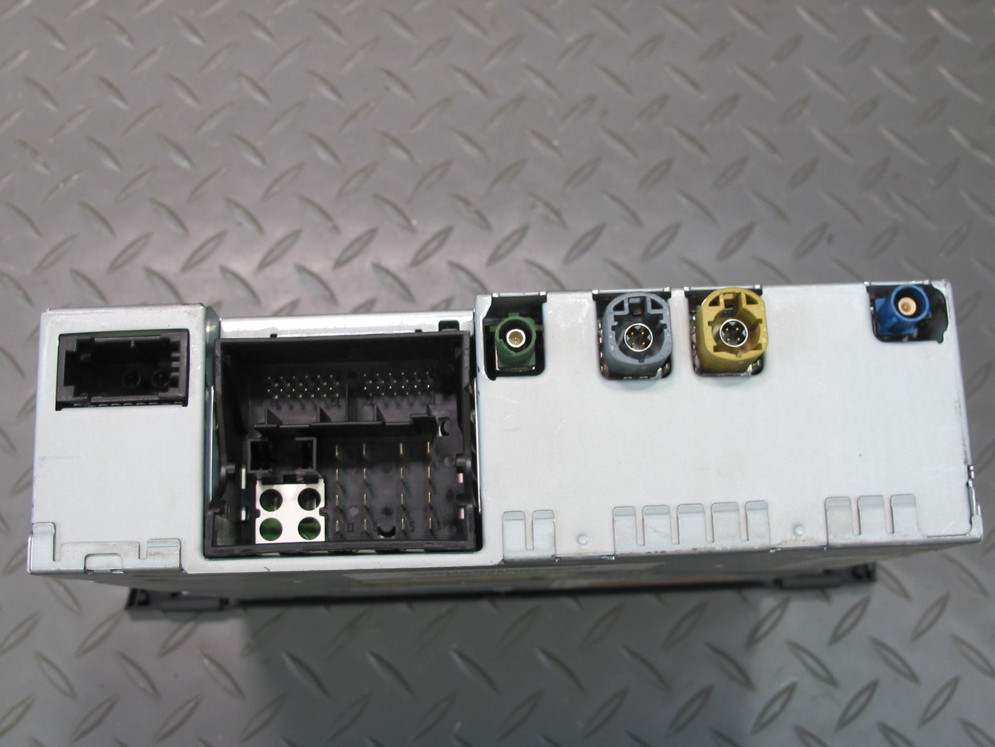 2010 Audi A5 S5 Dash DVD MMI Multimedia Player Head Unit 8T1035664BX OEM