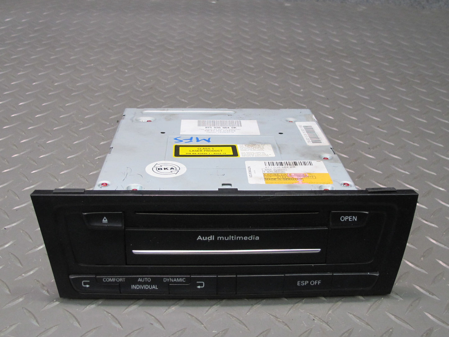 2010 Audi A5 S5 Dash DVD MMI Multimedia Player Head Unit 8T1035664BX OEM