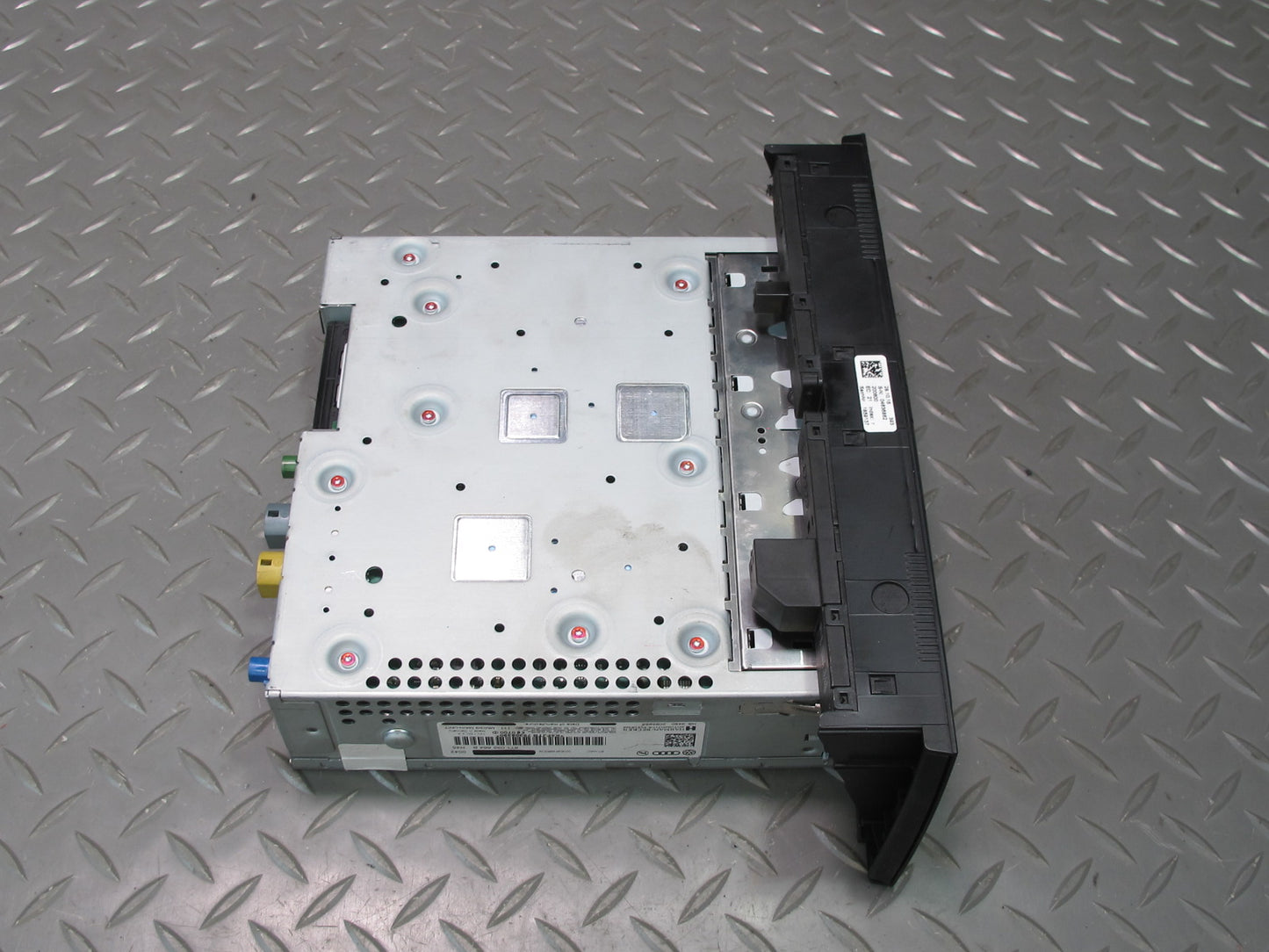 2010 Audi A5 S5 Dash DVD MMI Multimedia Player Head Unit 8T1035664BX OEM