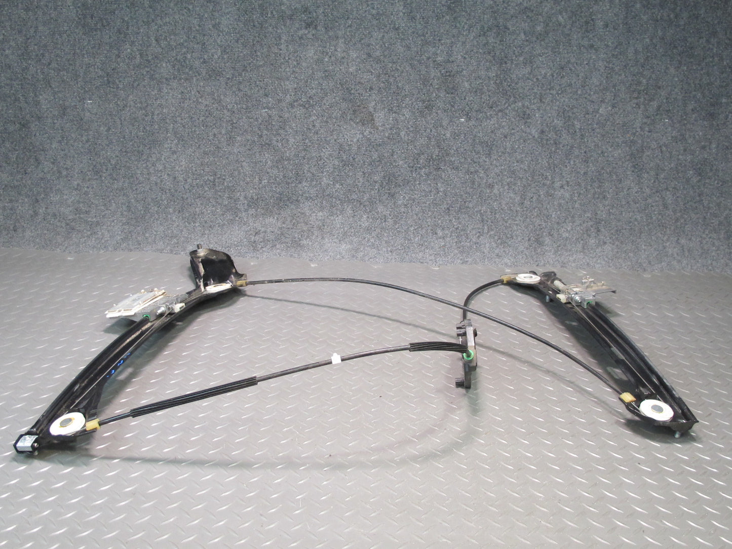 09-16 Audi A5 S5 Left Driver Door Window Regulator 8T0837461C OEM