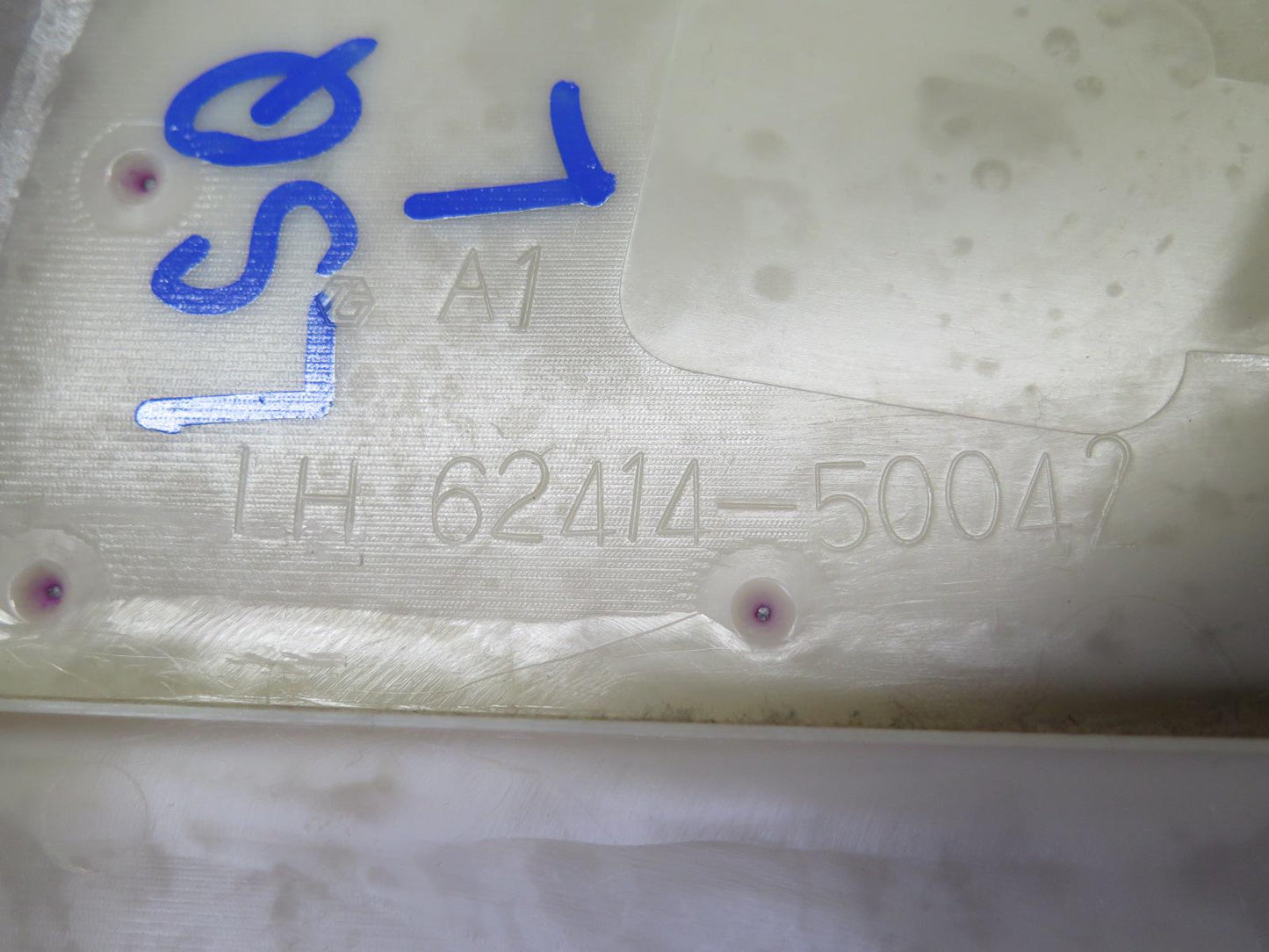 95-00 Lexus UCF20L LS400 Set of 2 Interior Lower B Pillar Trim Cover Panel OEM