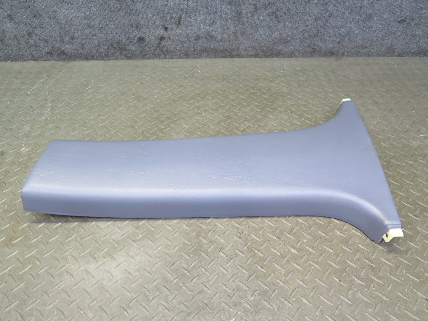 95-00 Lexus UCF20L LS400 Set of 2 Interior Lower B Pillar Trim Cover Panel OEM