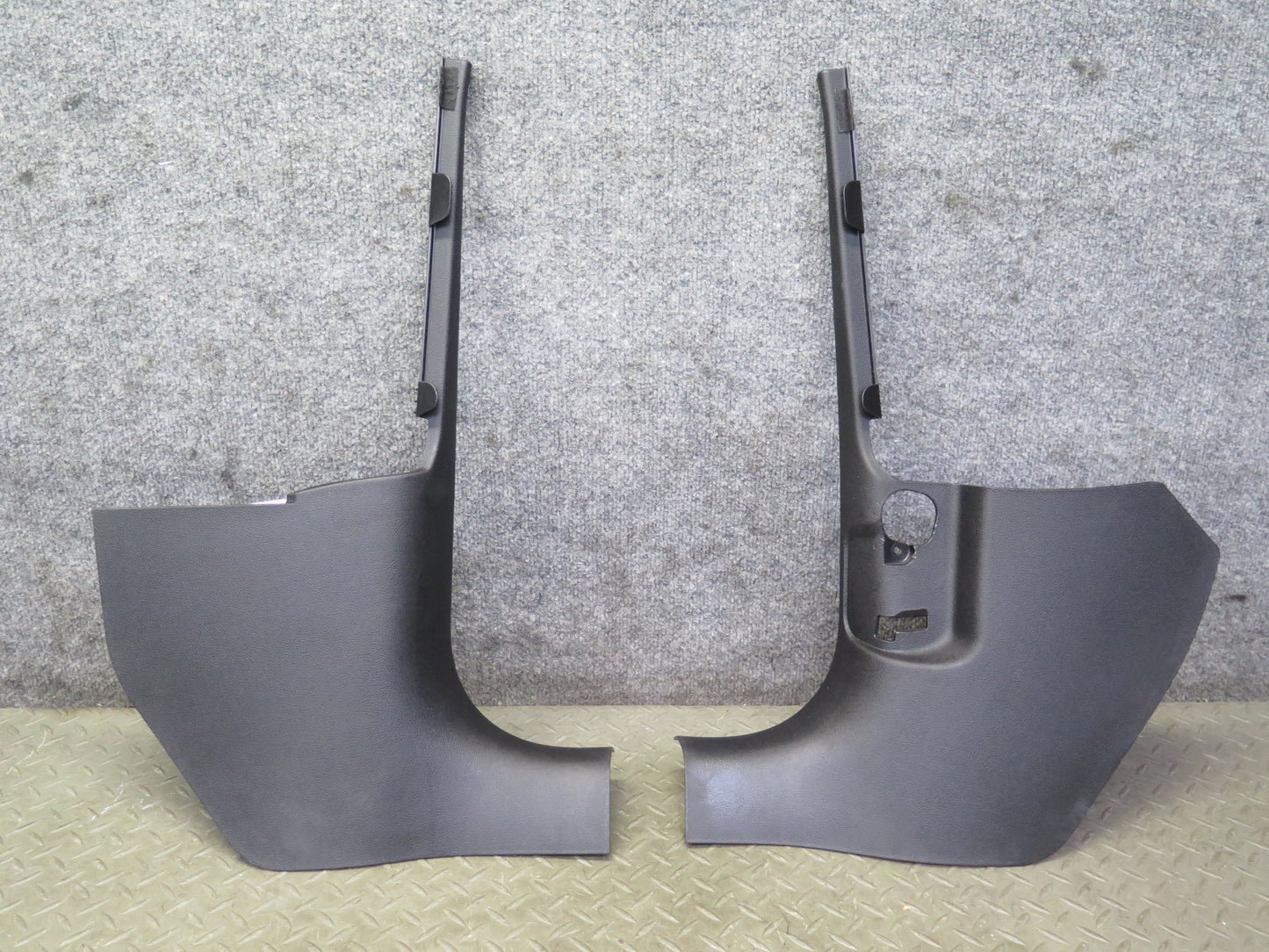 08-16 Audi A5 S5 Set of 2 Front Left Right Lower Kick Trim Cover Panel Black OEM