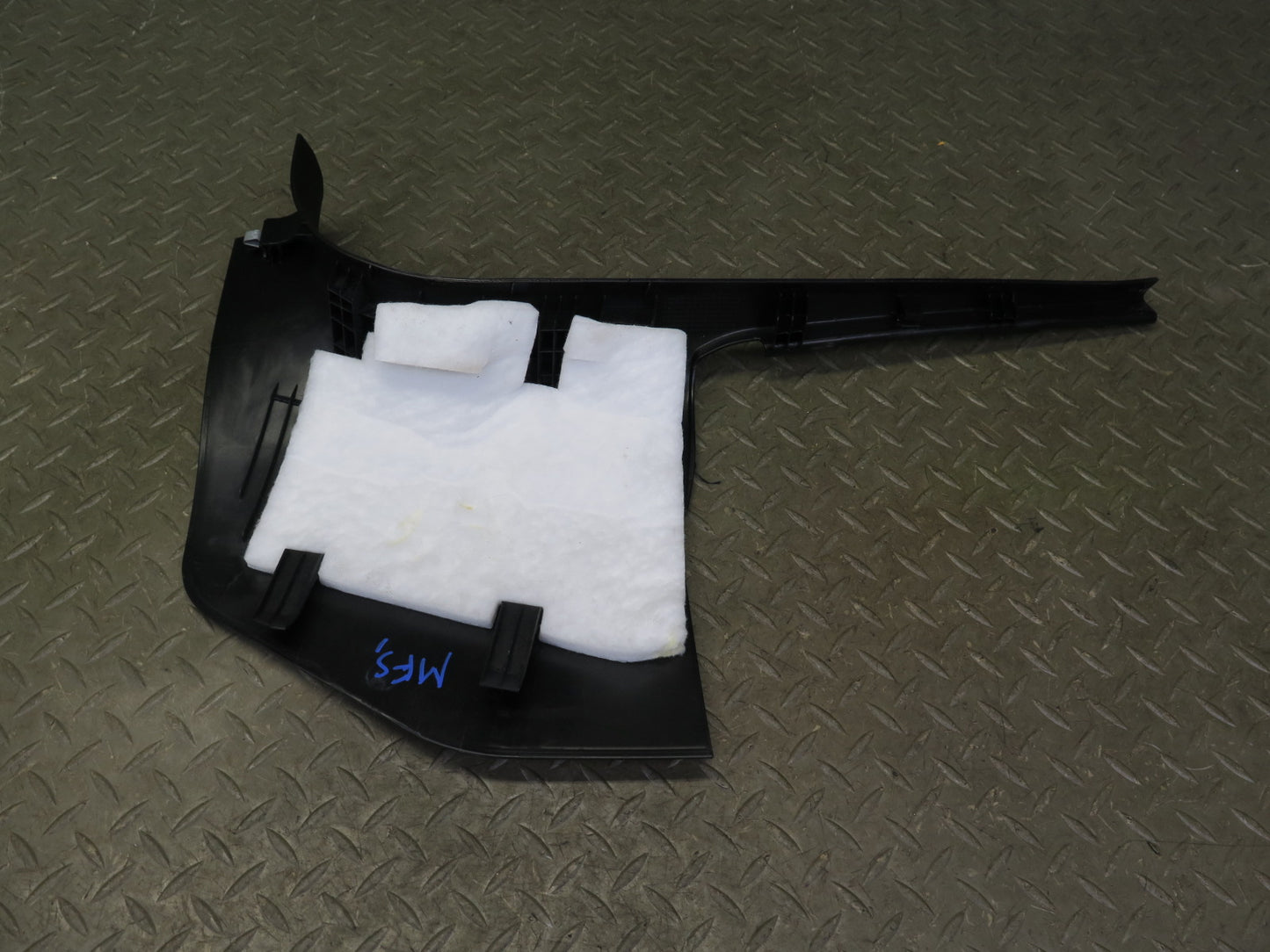 08-16 Audi A5 S5 Set of 2 Front Left Right Lower Kick Trim Cover Panel Black OEM