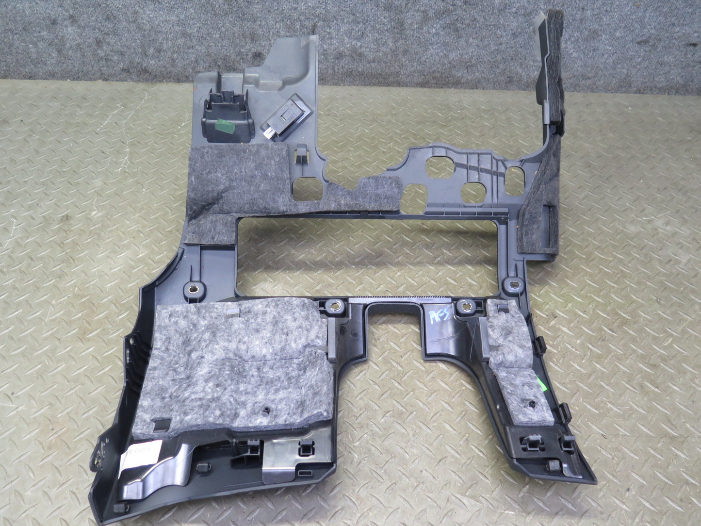 09-16 Audi A5 S5 Dash Left Lower Knee Trim Cover Panel Black 8K1880301C OEM