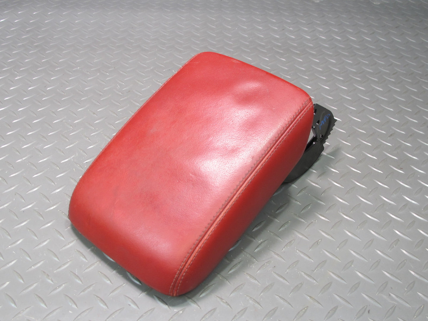 08-11 Audi B8 S5 Center Console Leather Armrest Lid Cover Magma RED OEM