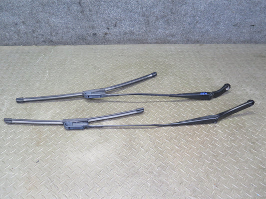 08-16 Audi B8 A5 S5 Front Left & Right Side Windshield Wiper Arm Set OEM