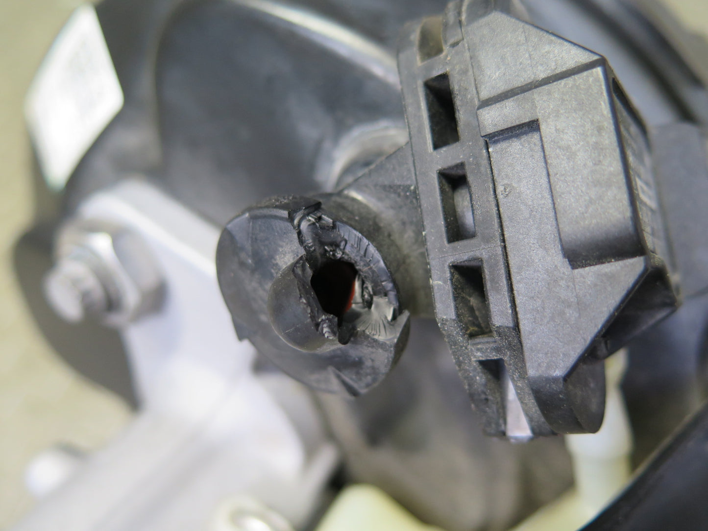 08-12 Audi B8 S5 Brake Master Cylinder Booster Fluid Reservoir OEM