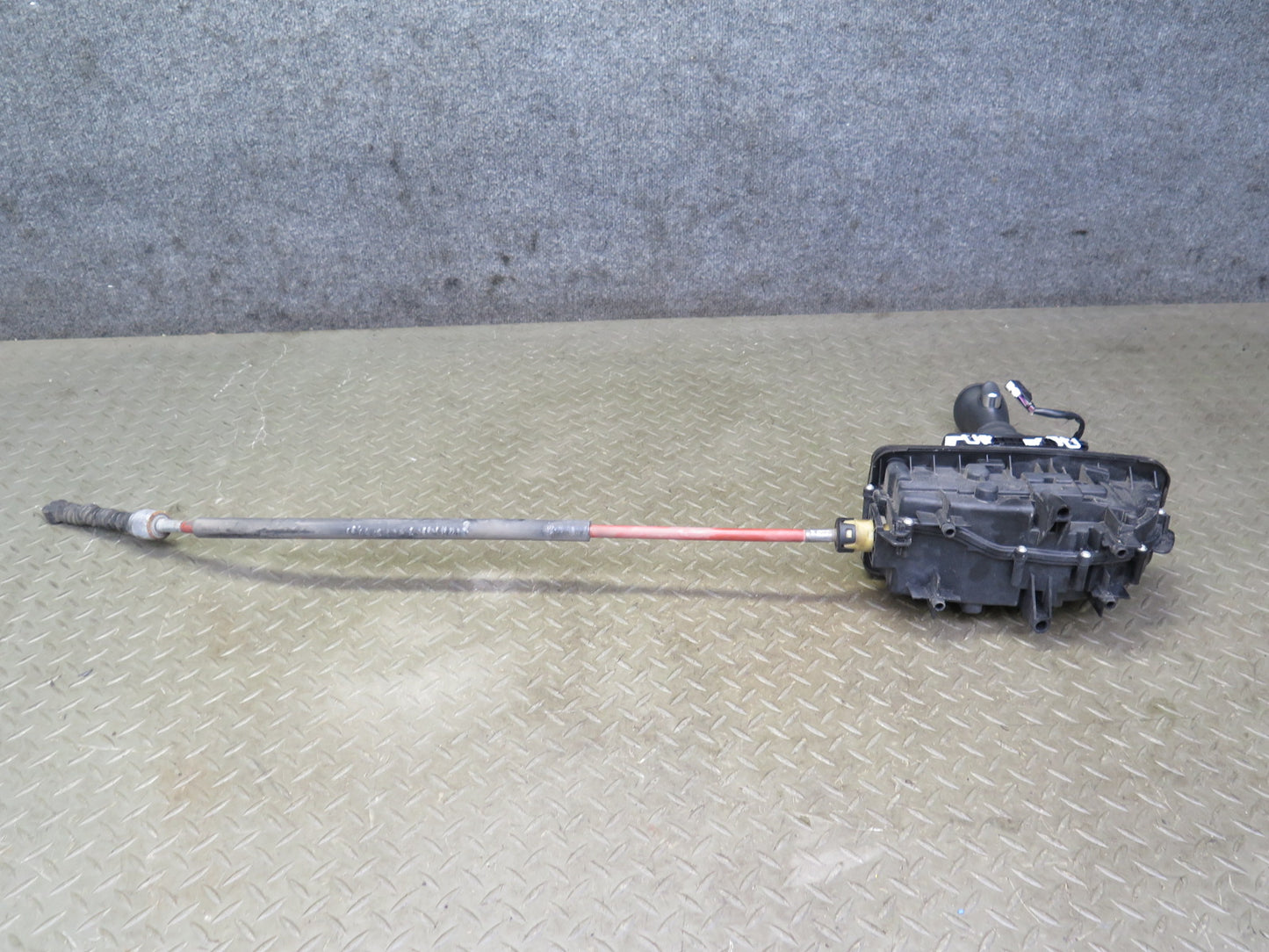 08-12 Audi B8 A5 S5 A/T Automatic Transmission Gear Shifter Selector OEM