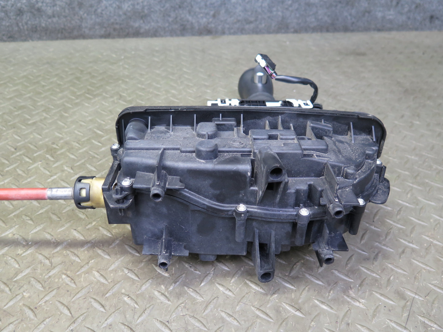 08-12 Audi B8 A5 S5 A/T Automatic Transmission Gear Shifter Selector OEM