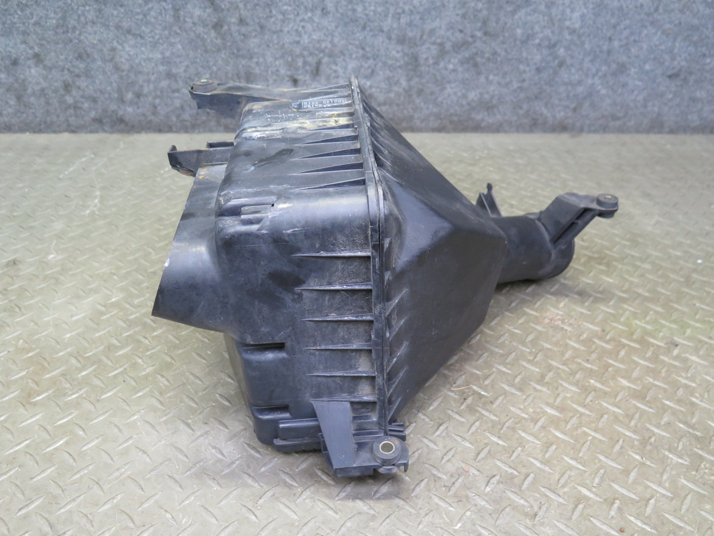 98-00 Lexus JZZ31L SC300 2JZGE Air Intake Cleaner Filter Box w MAF Sensor OEM