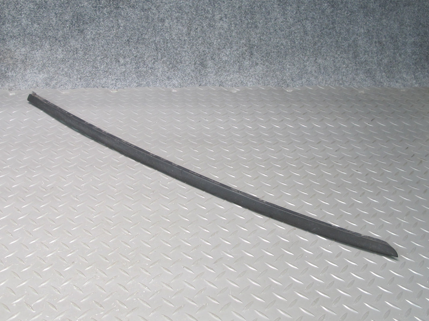 08-16 Audi B8 A5 S5 Coupe Front Windshield Right & Left Molding Trim Set OEM