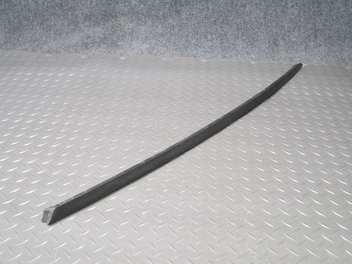 08-16 Audi B8 A5 S5 Coupe Front Windshield Right & Left Molding Trim Set OEM