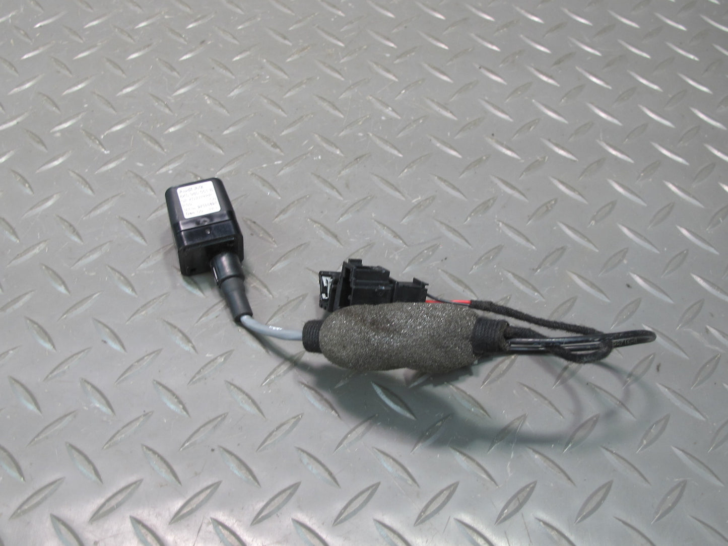 10-17 Audi 8T S5 Rear View Backup Parking Assist Camera 8K0980551B OEM