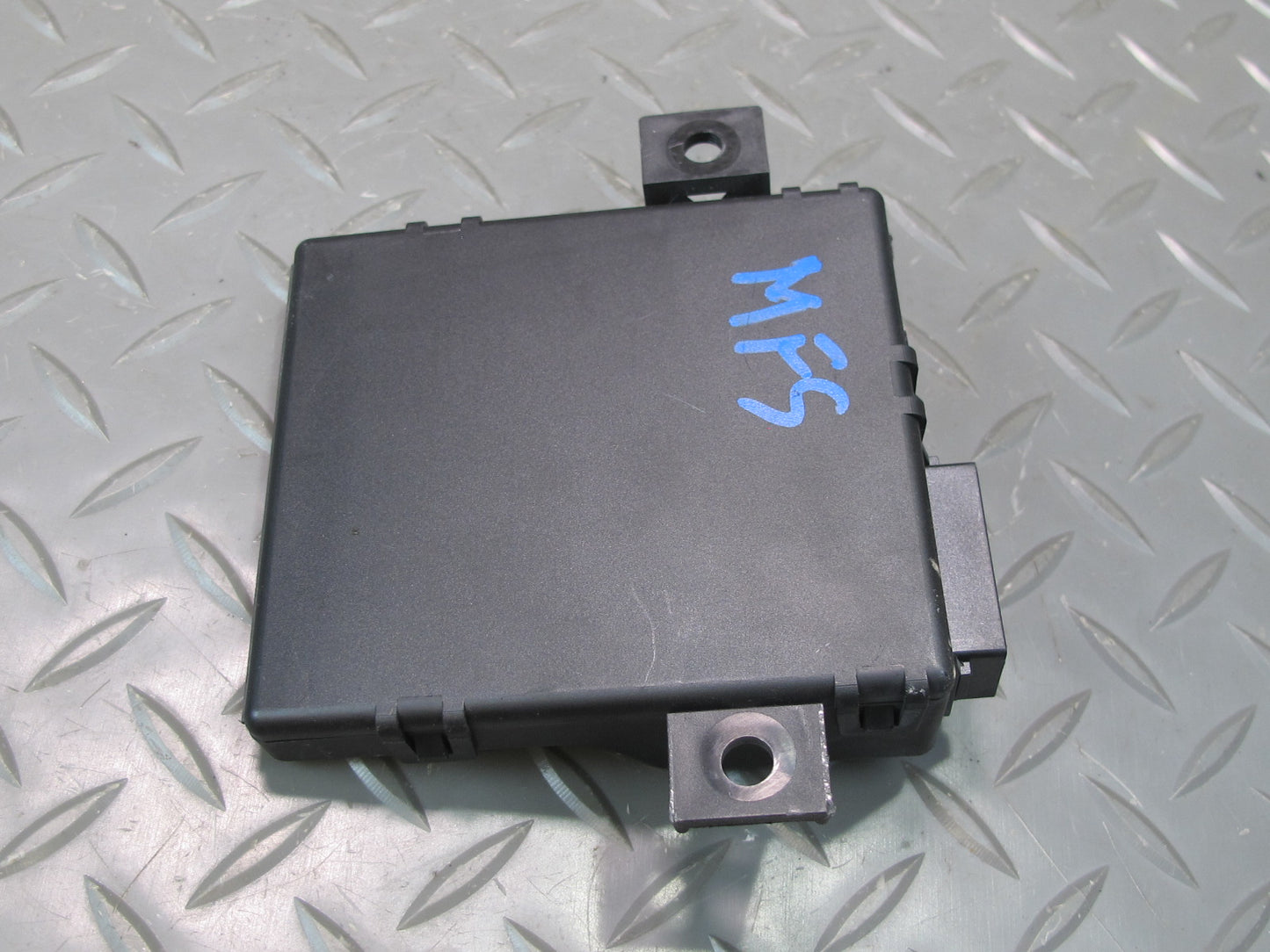 2010 Audi Q5 A5 S5 Interface Gateway Can-bus Control Module 8T0907468AA OEM