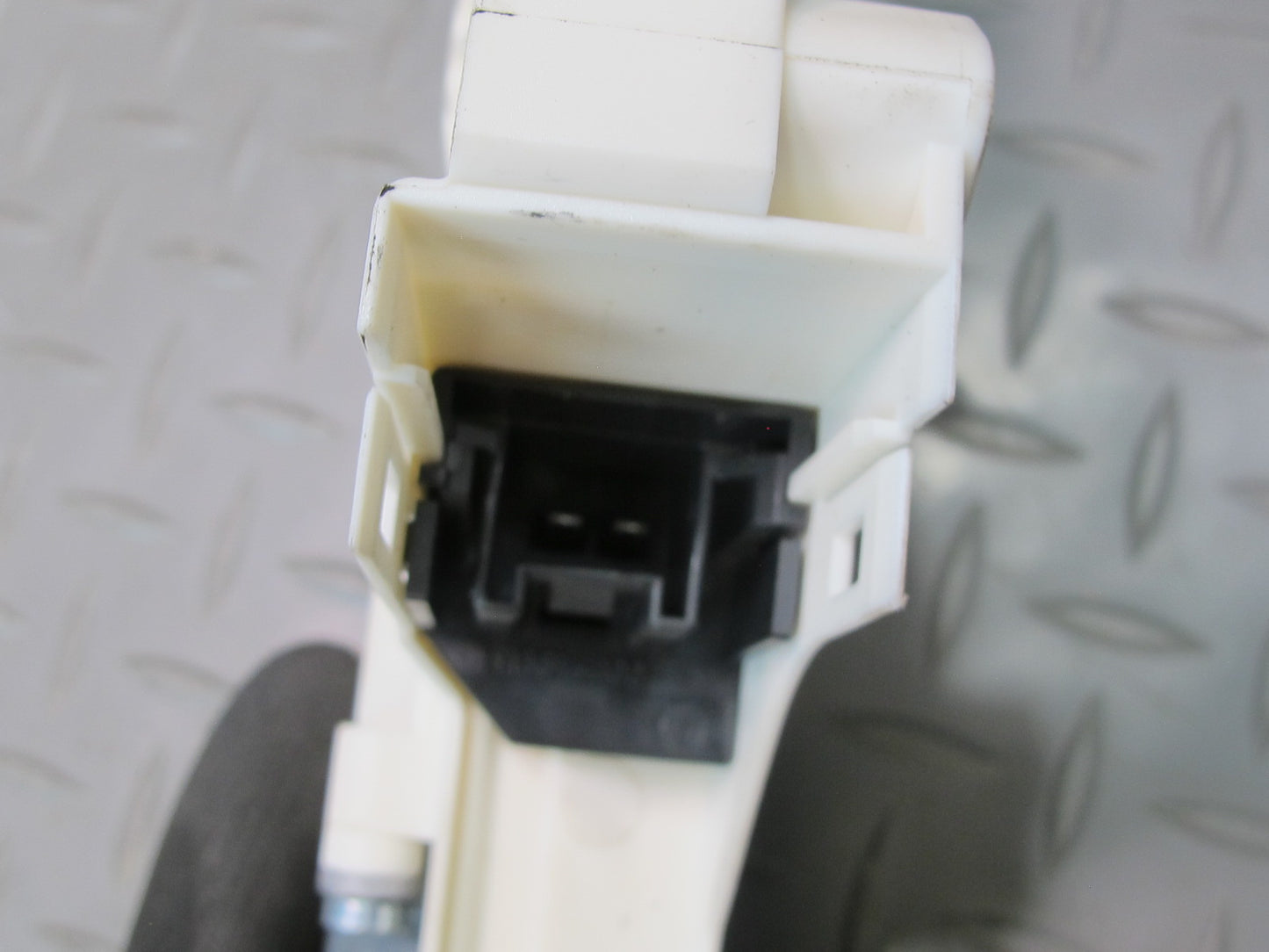 09-17 Audi 8T A5 S5 Front Left Driver Door Window Regulator Motor OEM