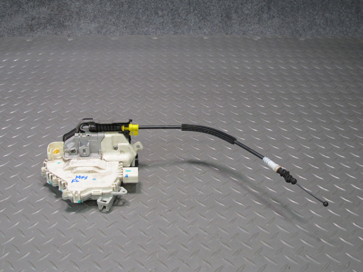 10-17 Audi 8T A5 S5 Front Left Driver Door Lock Latch Actuator OEM