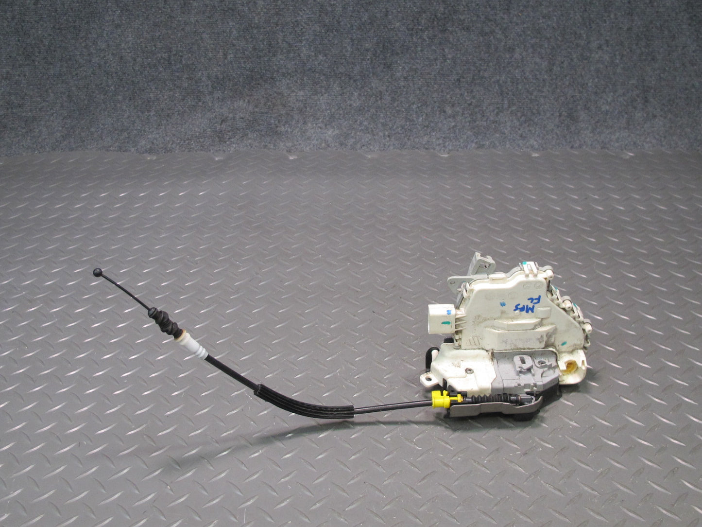 10-17 Audi 8T A5 S5 Front Left Driver Door Lock Latch Actuator OEM