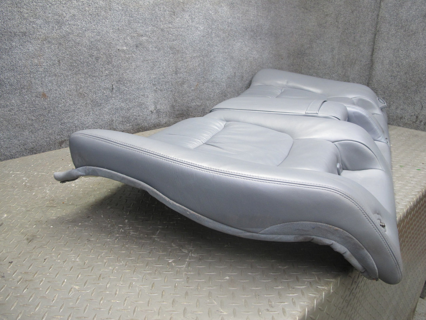 98-00 Lexus USF20L LS400 Rear Leather Seat Upper Cushion Gray OEM