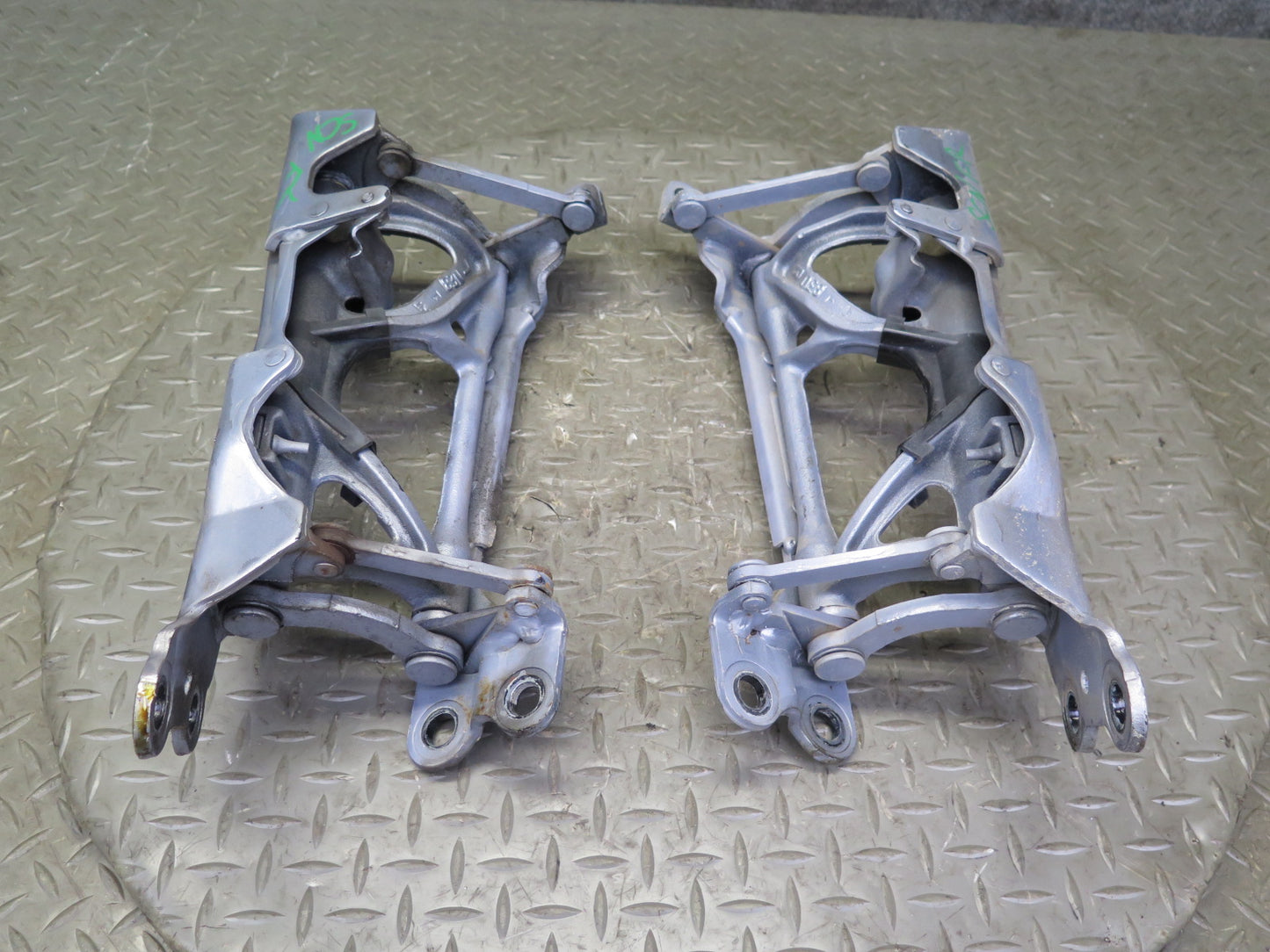 92-00 Lexus JZZ31L SC400 SC300 Left & Right Door Mount Hinge Set Platinum OEM