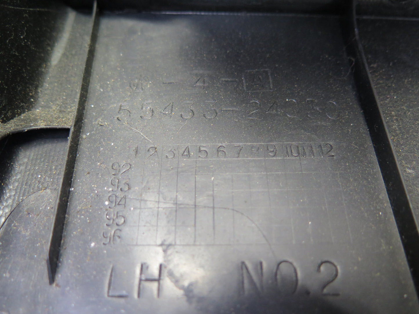 93-00 Lexus JZZ31L SC400 SC300 Dash Glove Box Compartment Storage Black OEM