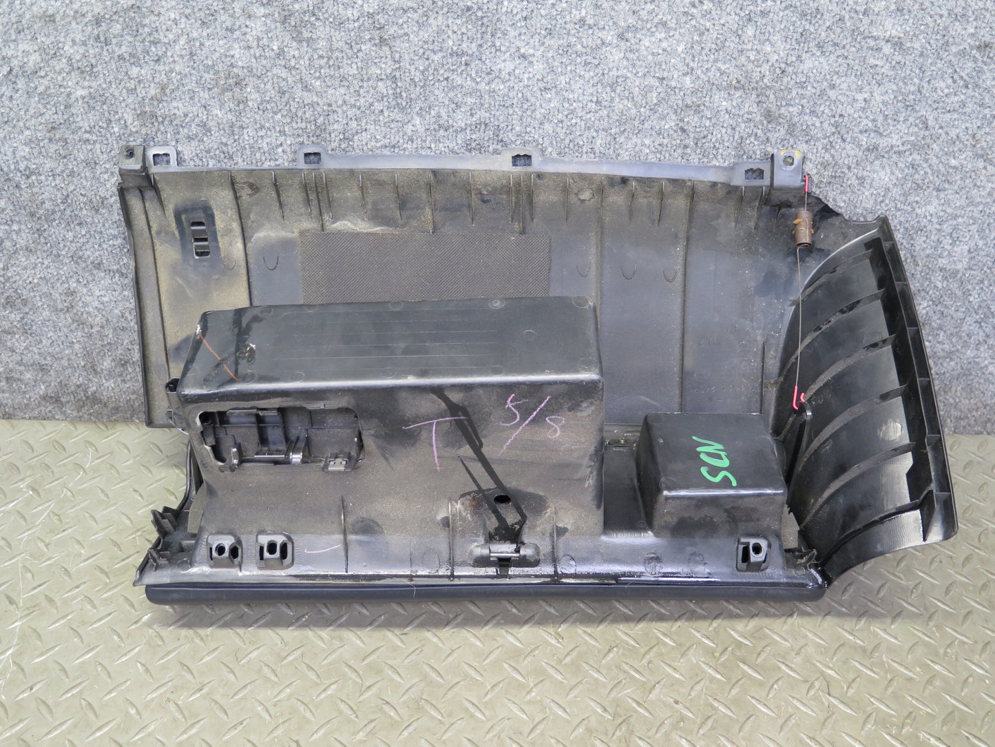 93-00 Lexus JZZ31L SC400 SC300 Dash Glove Box Compartment Storage Black OEM