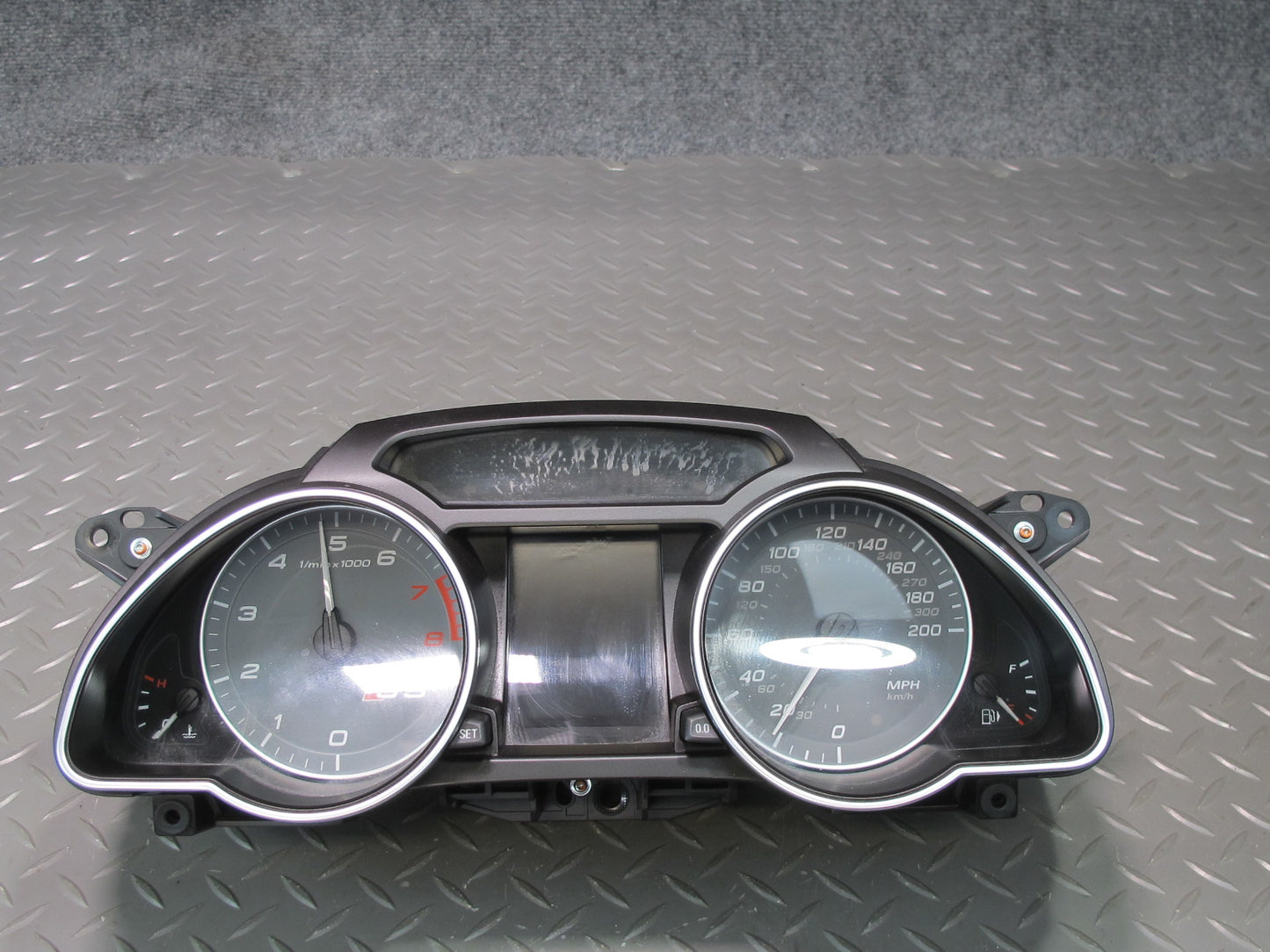 2010 Audi 8T S5 A/T Instrument Cluster Gauge Speedometer 8T0920981N OEM