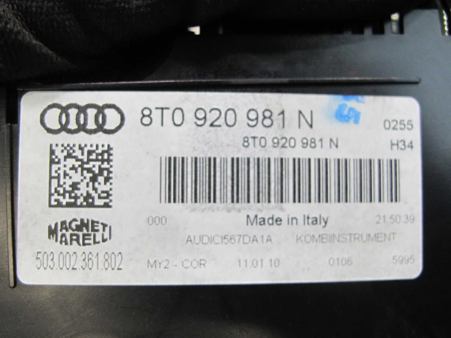 2010 Audi 8T S5 A/T Instrument Cluster Gauge Speedometer 8T0920981N OEM