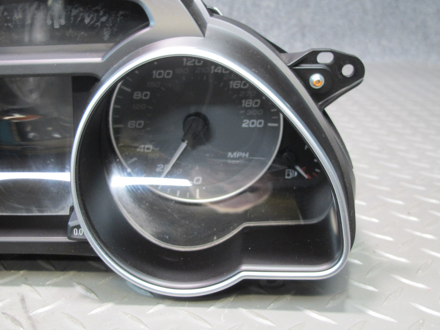 2010 Audi 8T S5 A/T Instrument Cluster Gauge Speedometer 8T0920981N OEM