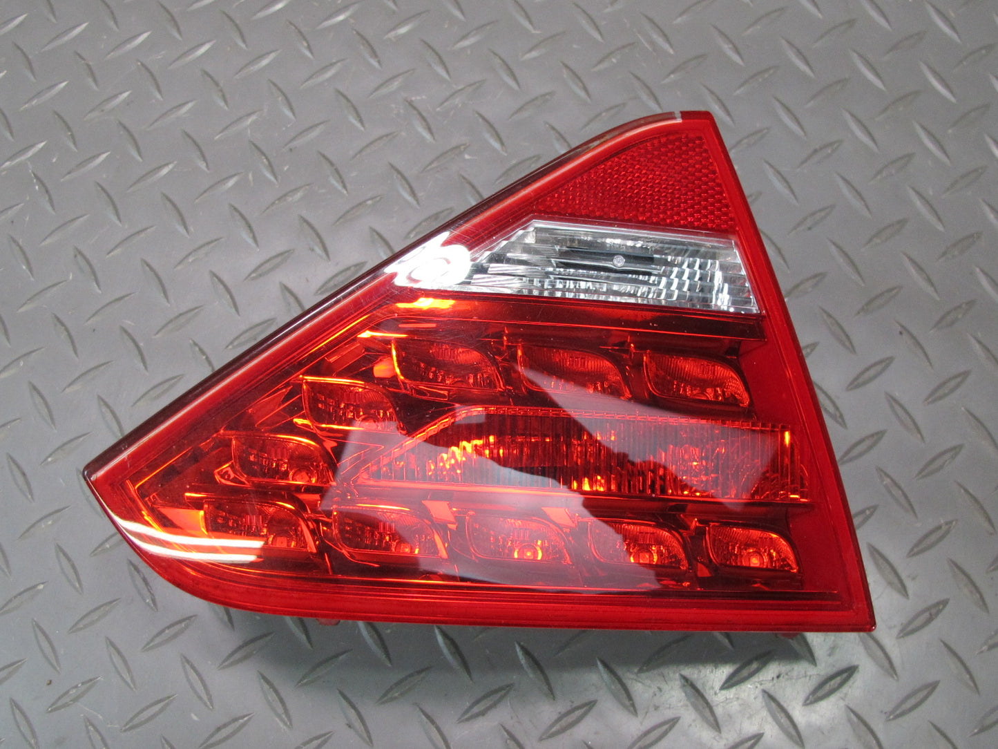08-12 Audi 8T A5 S5 Rear Left Inner Trunk Lid Tail Light Lamp 8T0945093B OEM