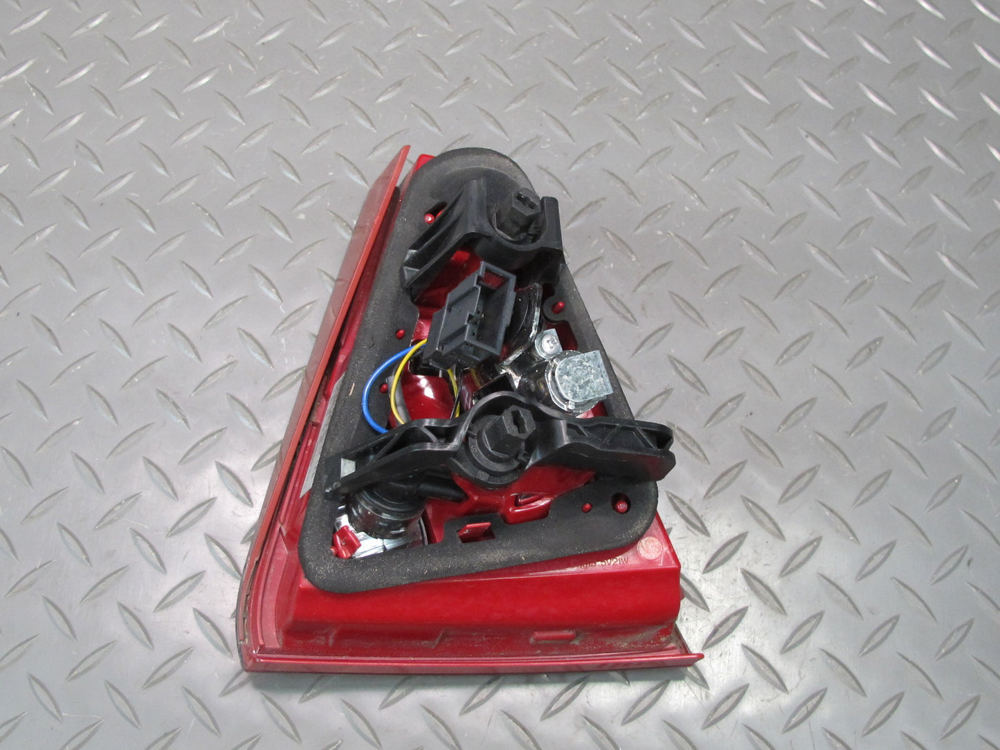 08-12 Audi 8T A5 S5 Rear Left Inner Trunk Lid Tail Light Lamp 8T0945093B OEM