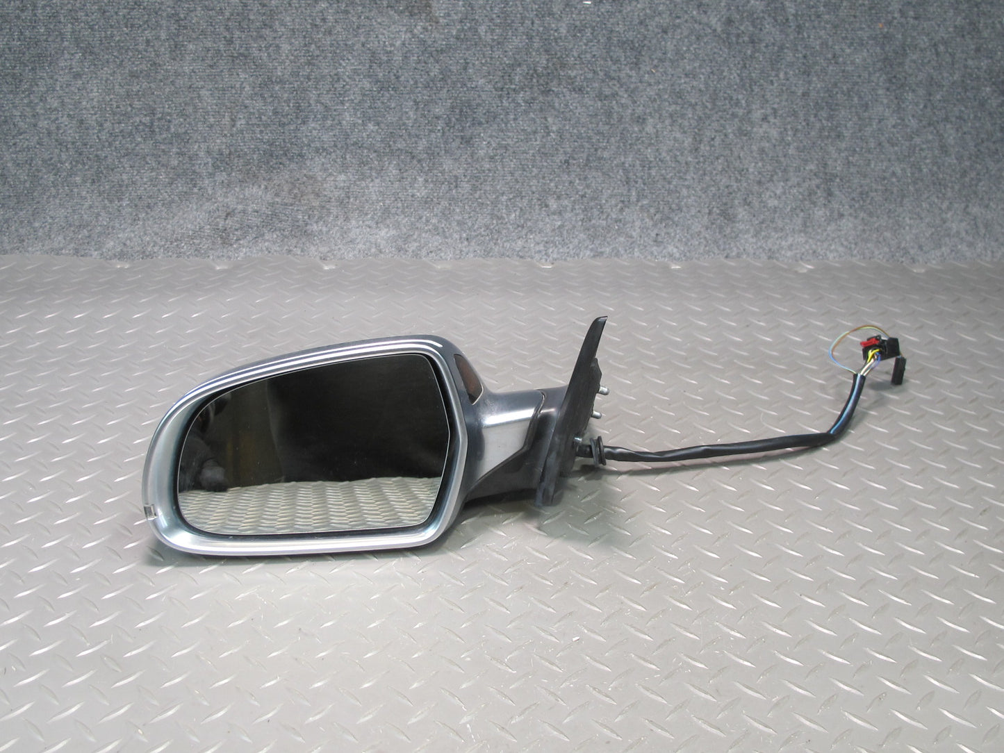 10-16 Audi A5 S5 Coupe Left Exterior Side View Mirror Aluminium w Blind Spot OEM