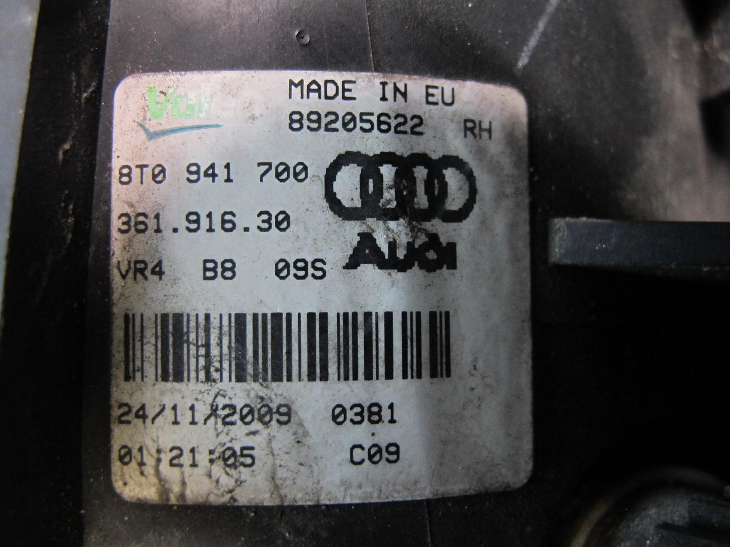 08-12 Audi 8T A5 S5 Set of 2 Front Left & Right Fog Light Lamp OEM