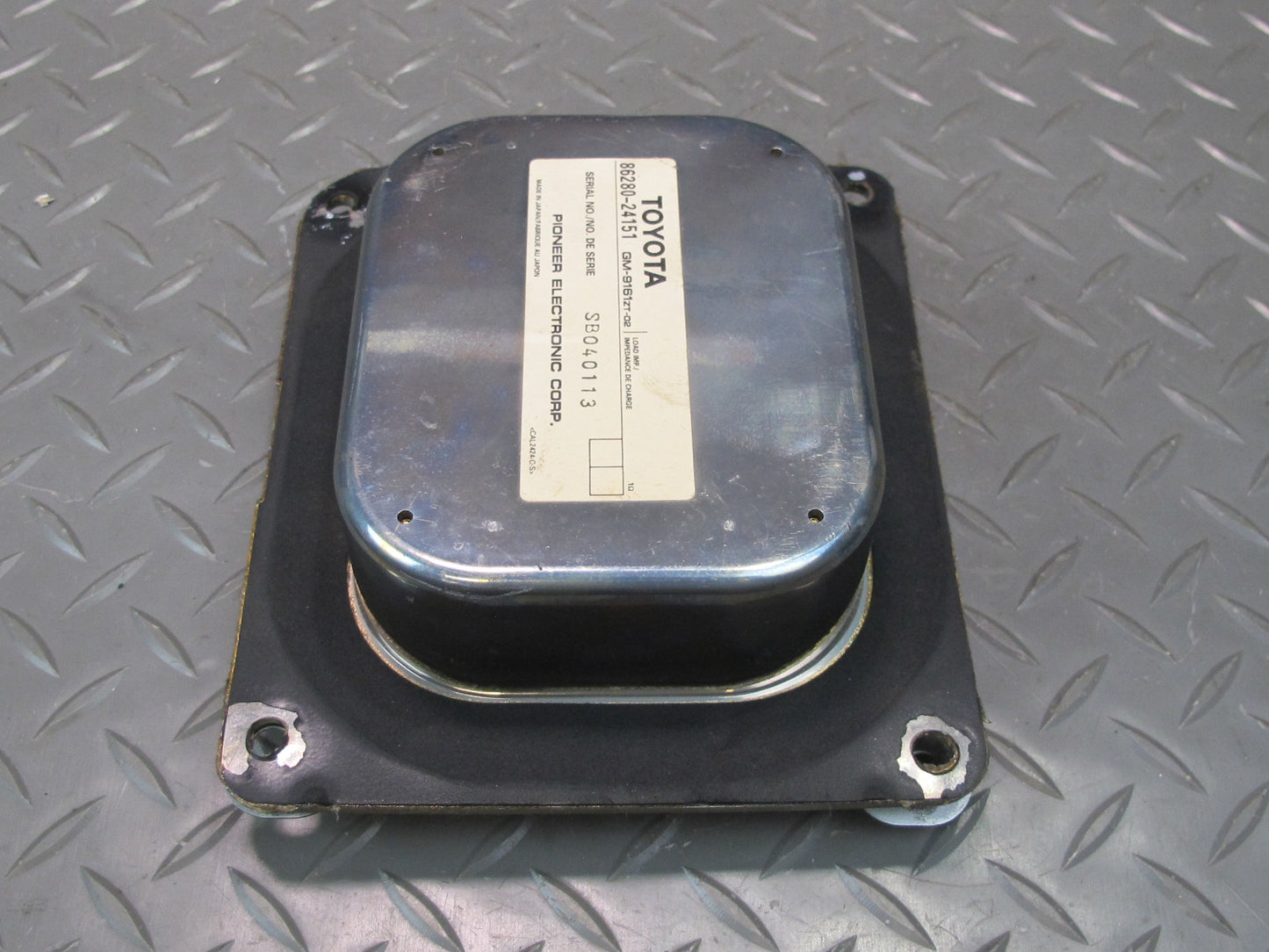 92-99 Lexus JZZ31 SC400 SC300 Stereo Speaker Amplifier Crossover 86280-24151 OEM