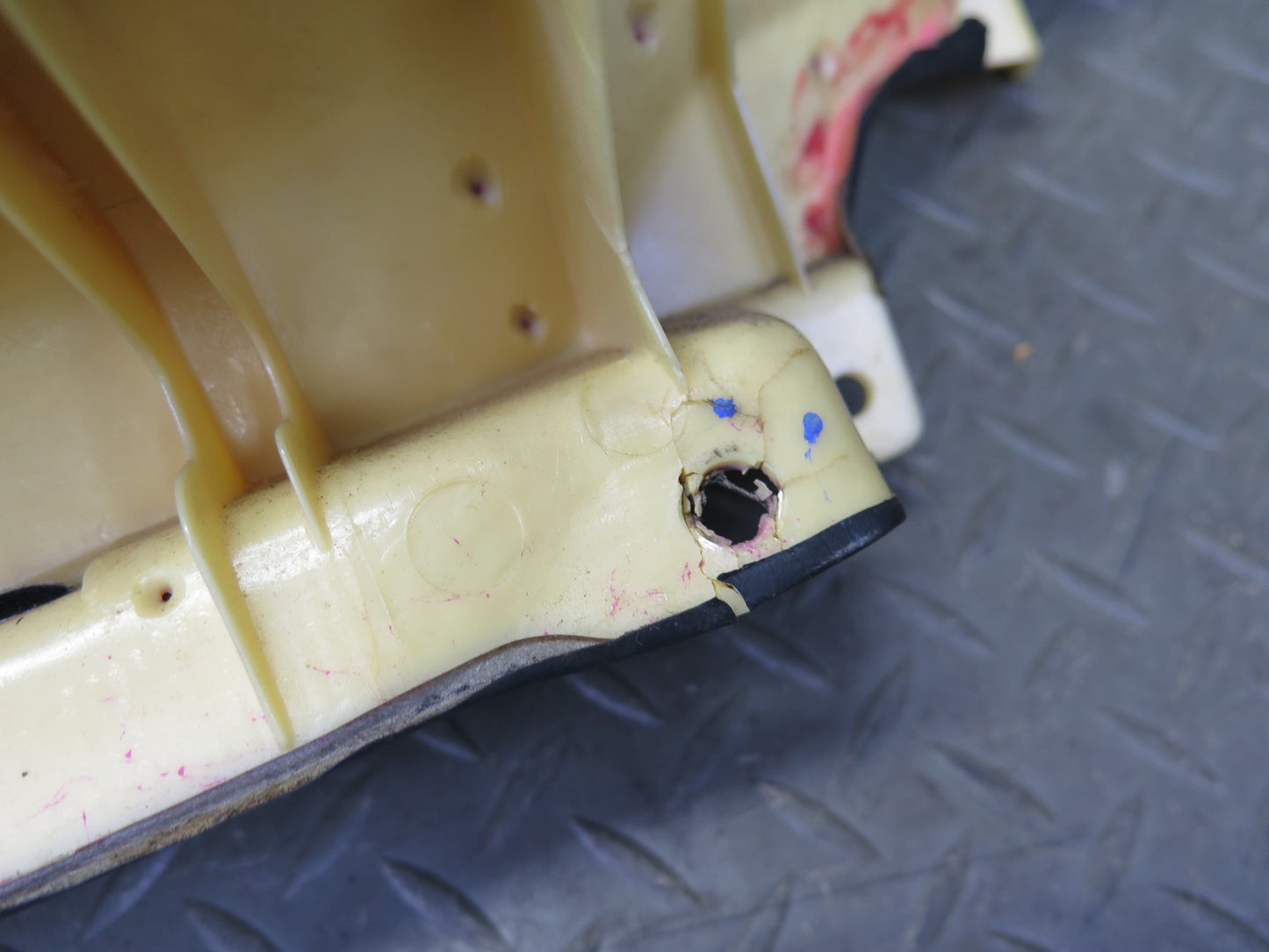 92-00 Lexus JZZ31L SC300 SC400 Set of 2 Rear Quarter Window Trim Panel Black OEM