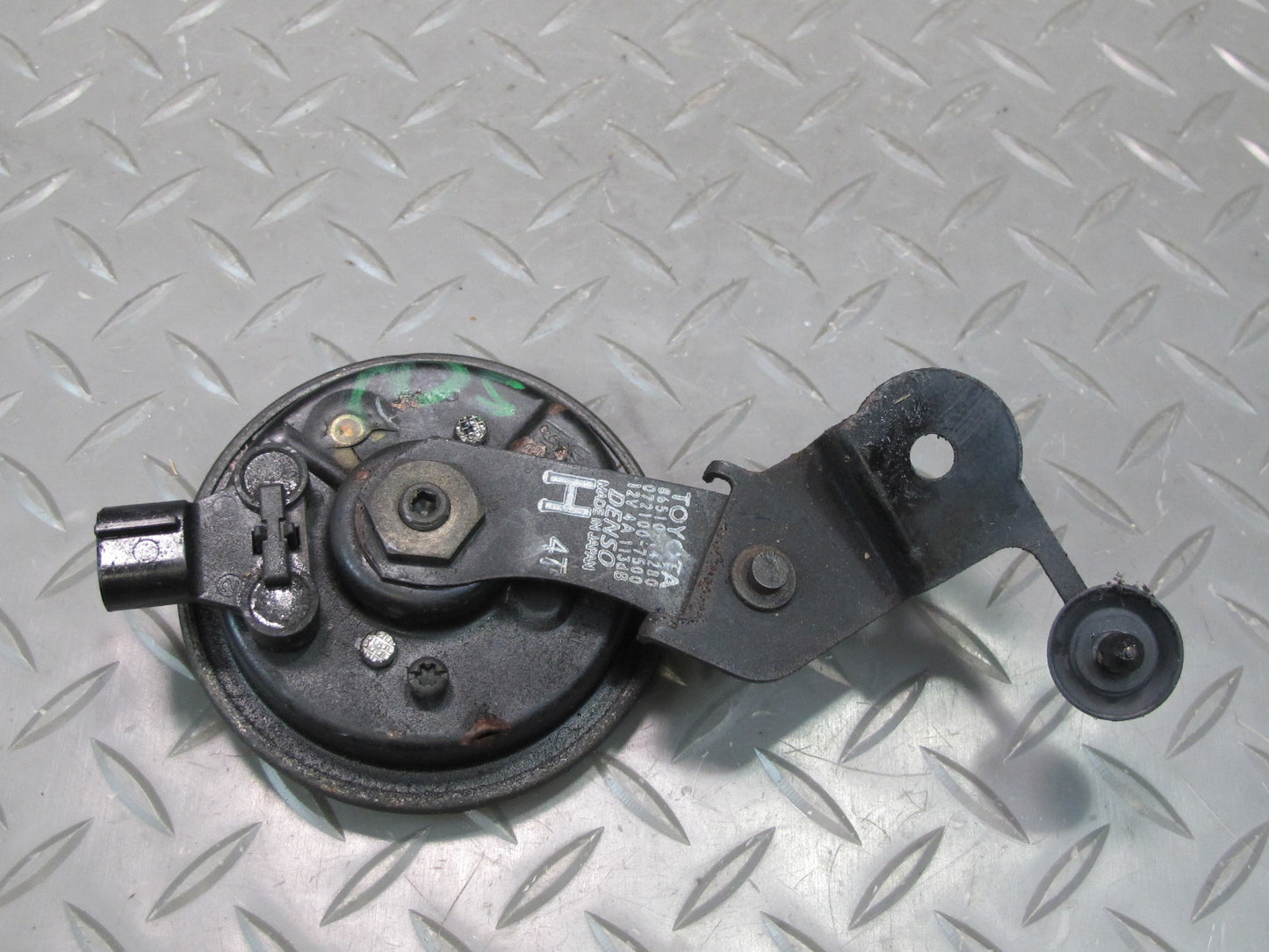 92-00 Lexus JZZ31L SC400 SC300 Alarm Horn Beep Signal Note Tone 86510-14280 OEM