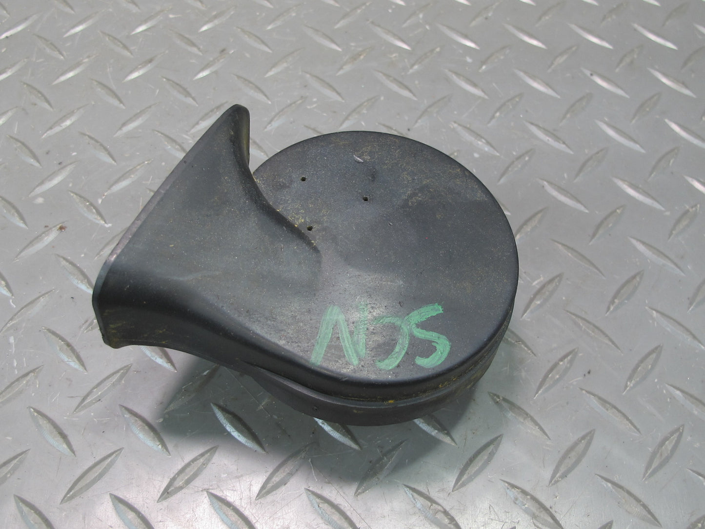 92-00 Lexus JZZ31L SC400 SC300 Set of 2 High & Low Tone Note Horn Signal OEM