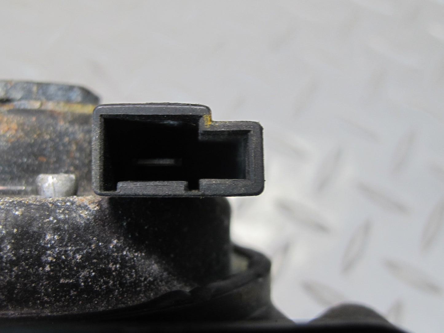 92-00 Lexus JZZ31L SC400 SC300 Set of 2 High & Low Tone Note Horn Signal OEM