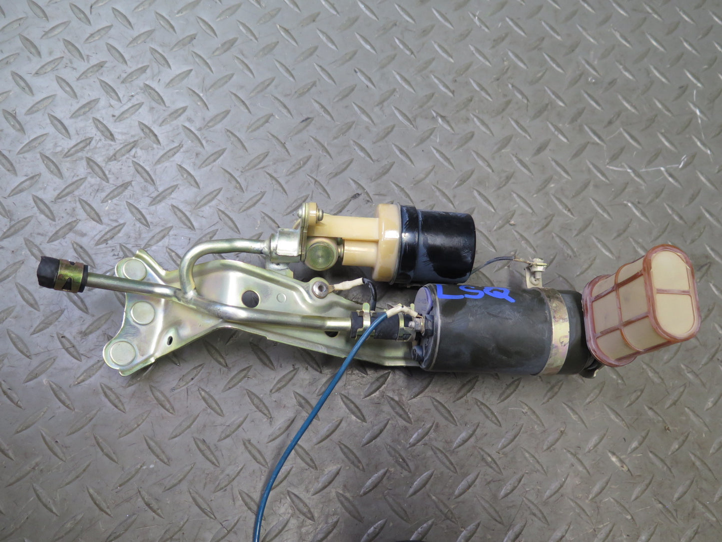 2000 Lexus UCF20L LS400 1UZFE Set of 2 Fuel Pump Level Sensor Sending Unit OEM