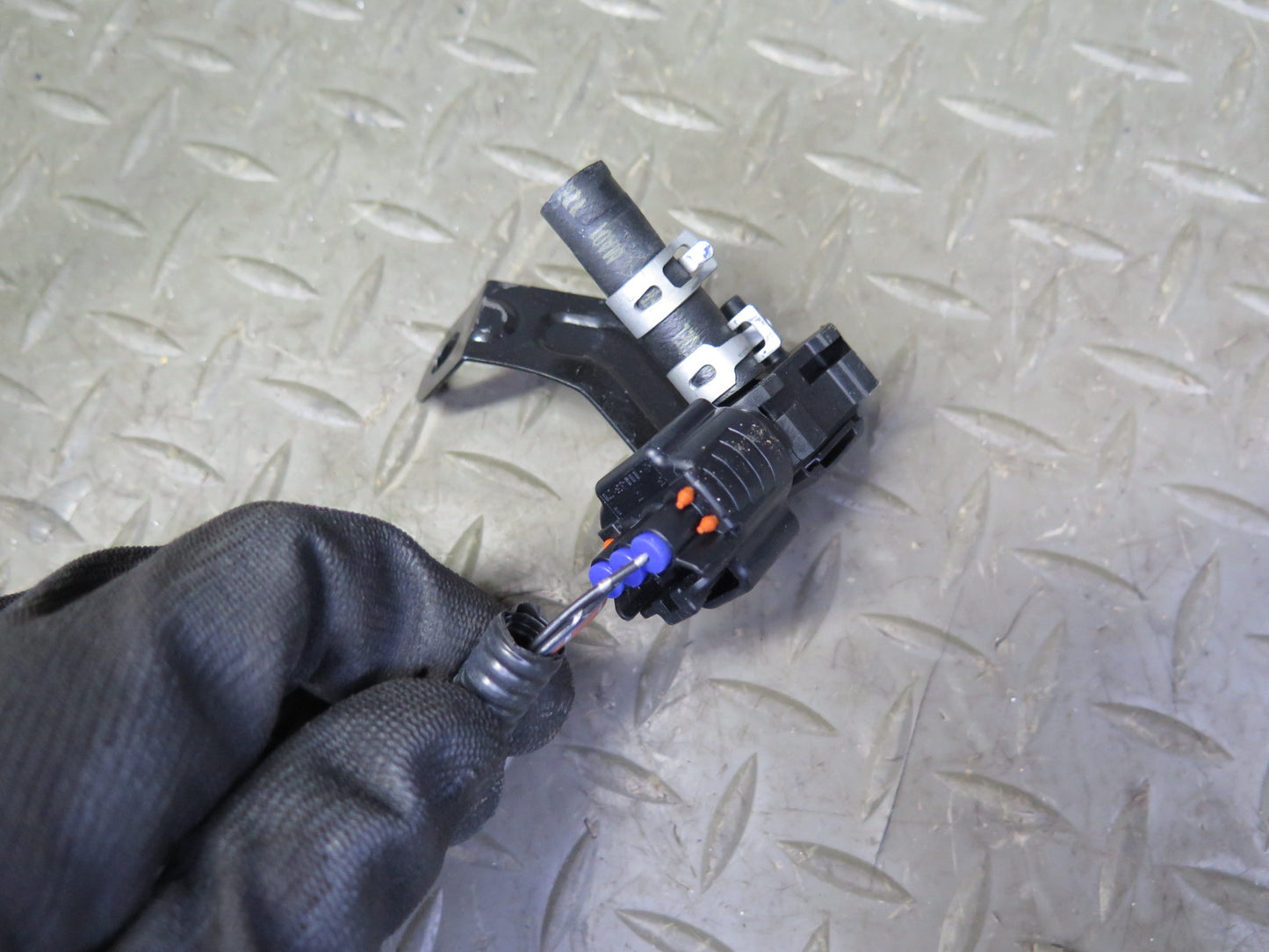 2000 Lexus UCF20L LS400 1UZFE Set of 2 Fuel Pump Level Sensor Sending Unit OEM