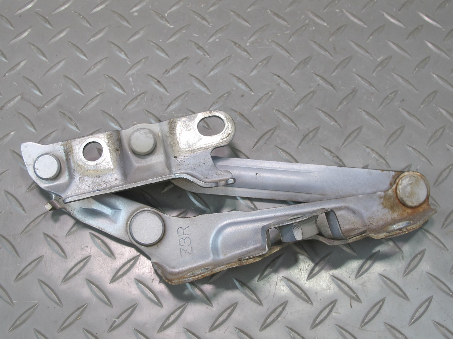 92-00 Lexus JZZ31L SC400 SC300 Set of 2 Front Left & Right Hood Hinge OEM