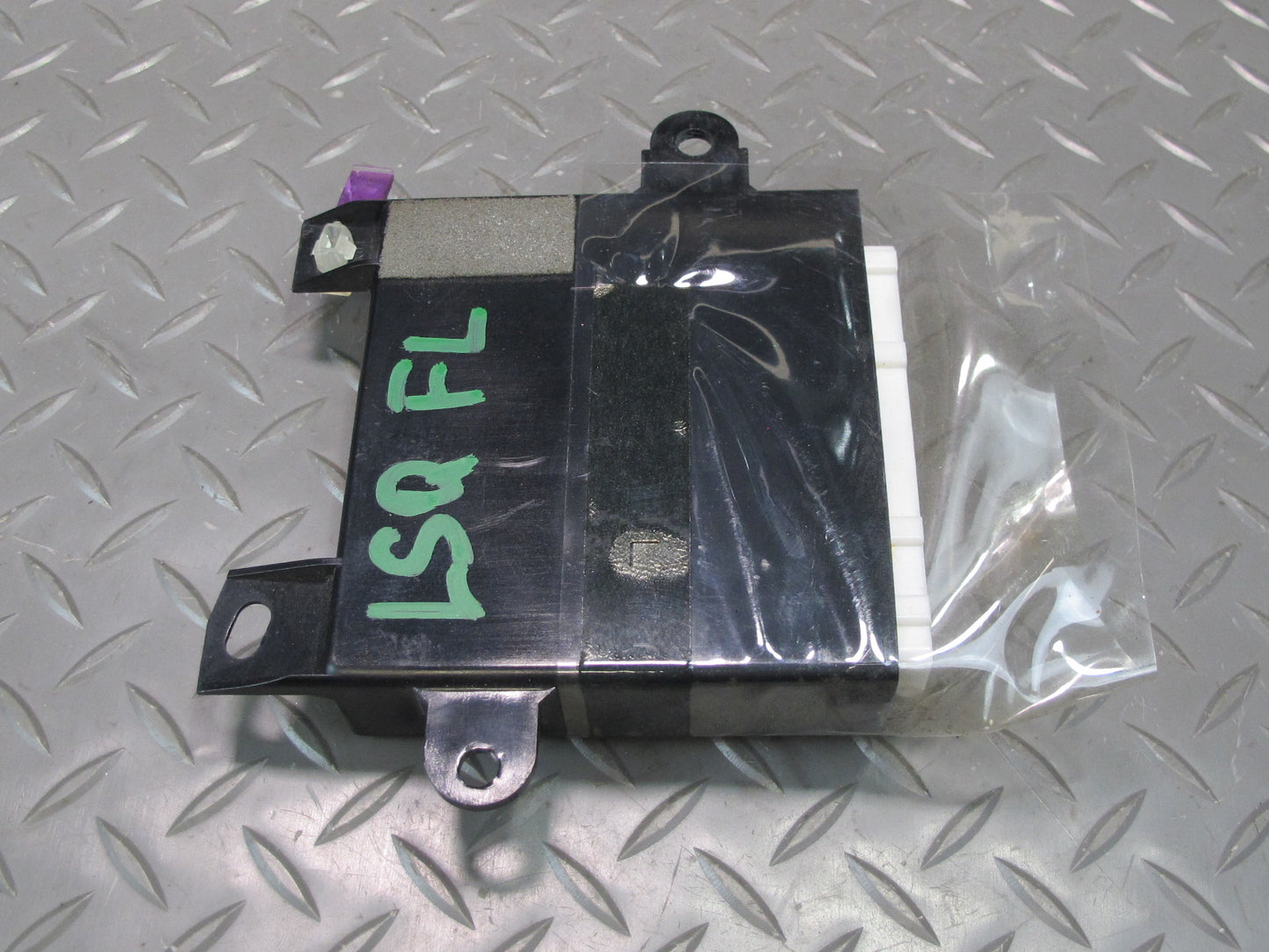 99-00 Lexus UCF20L LS400 Front Left Driver Door Control Module 89222-50140 OEM