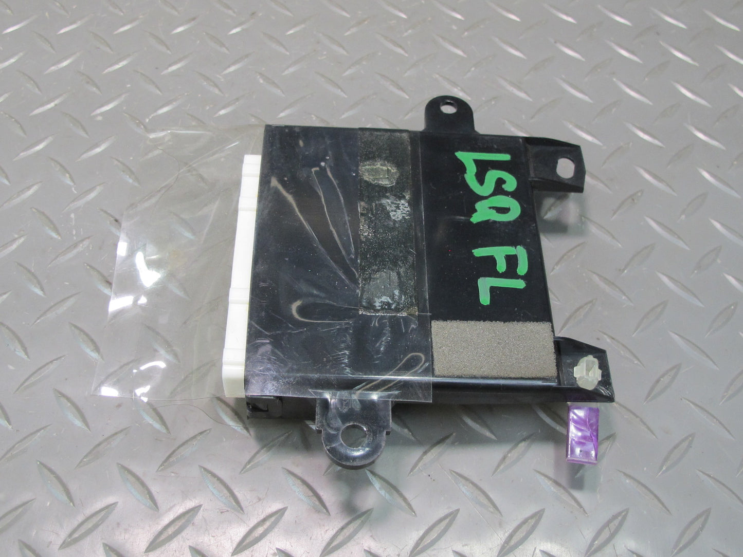 99-00 Lexus UCF20L LS400 Front Left Driver Door Control Module 89222-50140 OEM