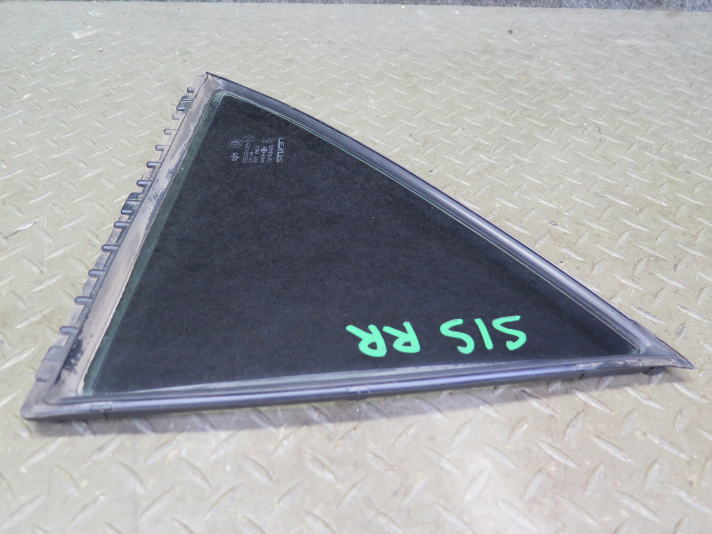 01-05 Lexus JCE10L IS300 Sedan Rear Right Door Quarter Glass Window OEM