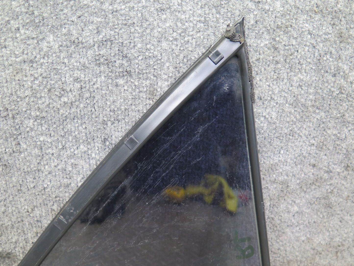 01-05 Lexus JCE10L IS300 Sedan Rear Left Door Quarter Glass Window OEM