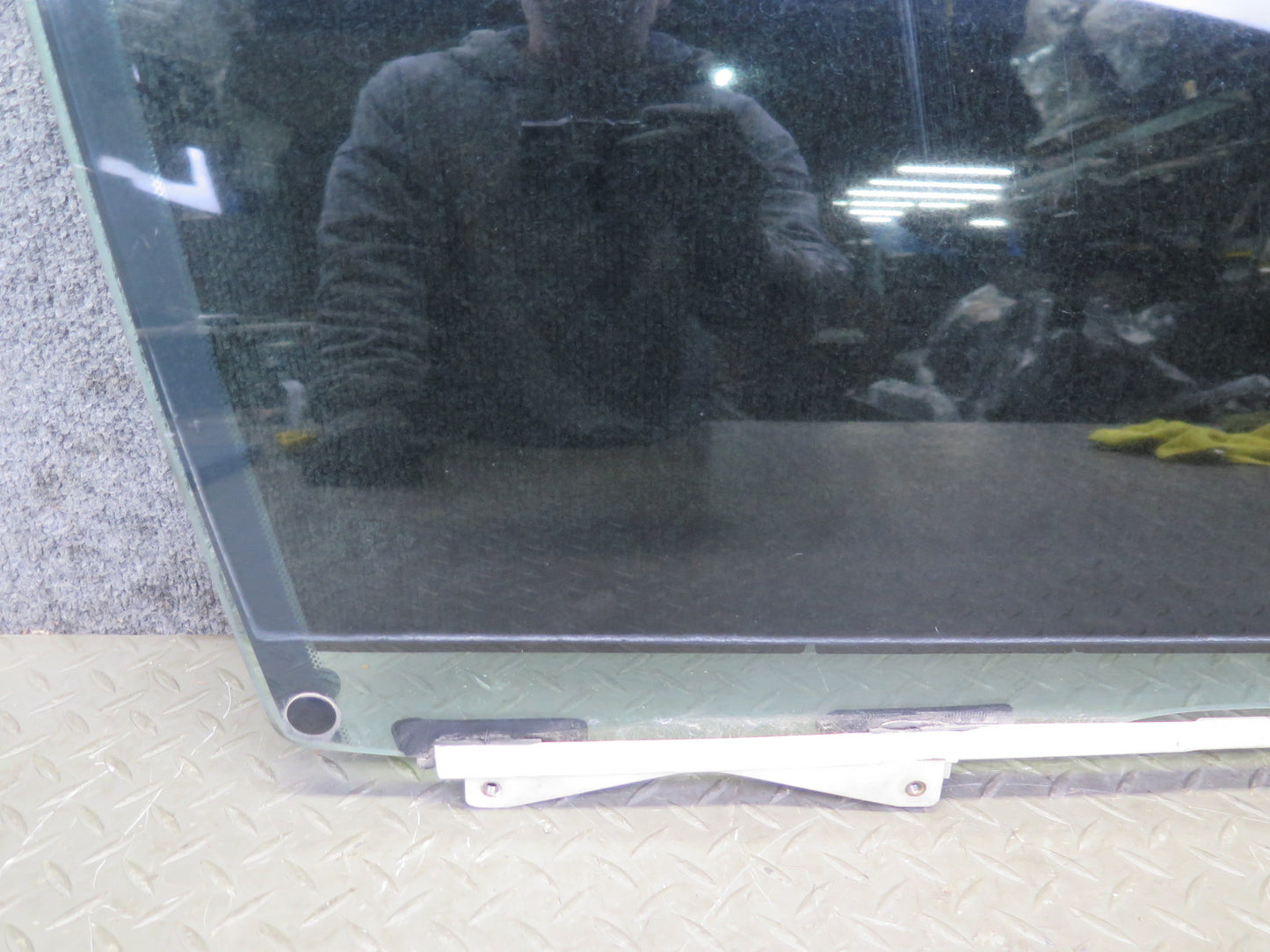 98-00 Lexus UCF20L LS400 Front Right Passenger Door Glass Window Tinted OEM