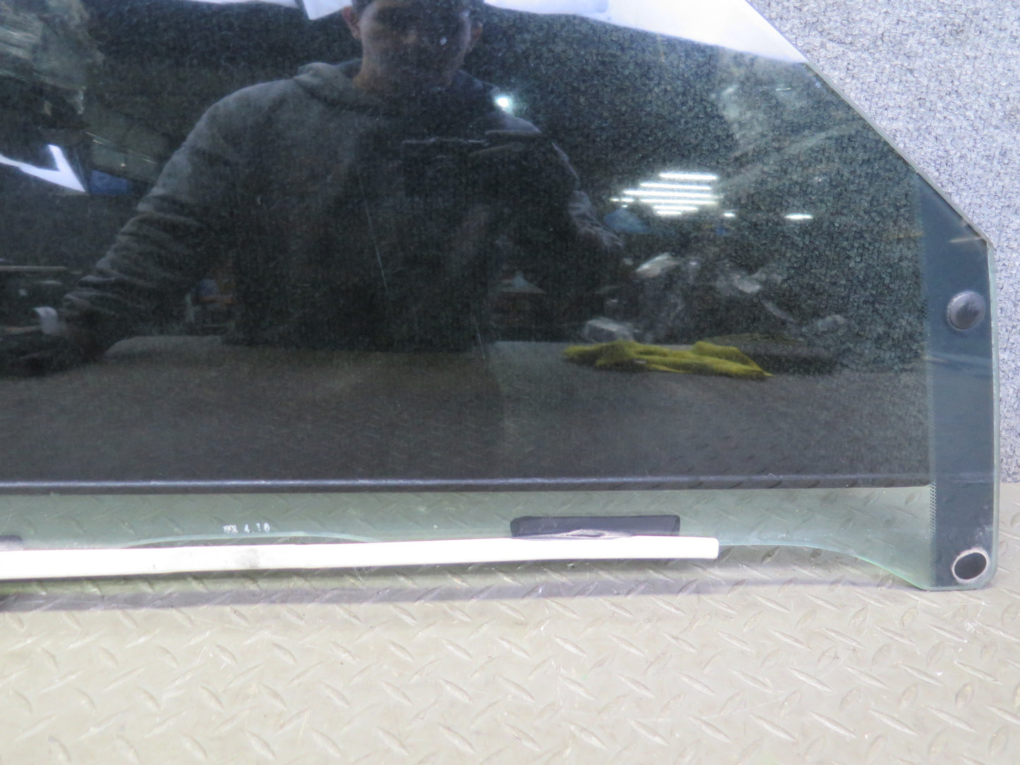 98-00 Lexus UCF20L LS400 Front Right Passenger Door Glass Window Tinted OEM