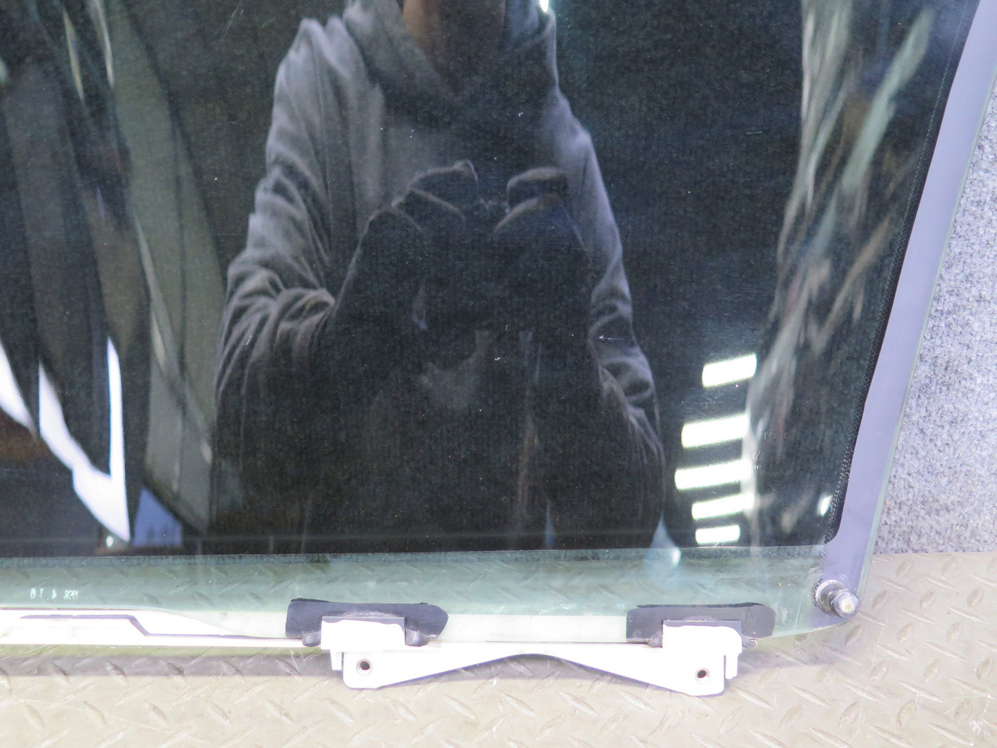 98-00 Lexus UCF20L LS400 Front Right Passenger Door Glass Window Tinted OEM